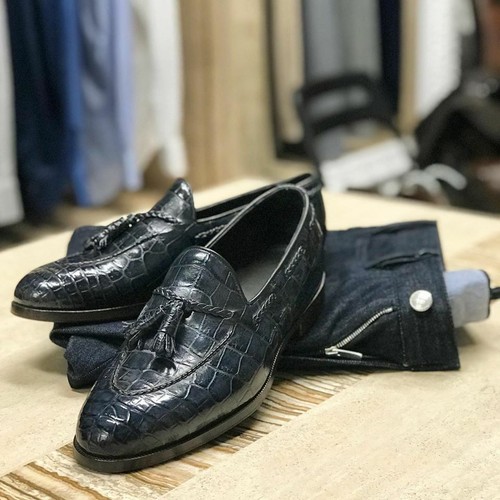 PUMA Scarpe slip on uomo fatte a mano nere testurizzate con nappe scarpe eleganti uomo