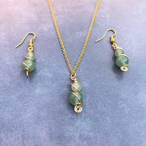 Green Aventurine Necklace Earring Set Crystal Gemstone Lucky Jewellery Gift - Picture 1 of 6