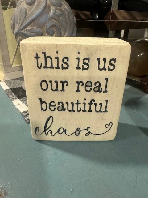 FARMHOUSE,HOME DECOR,HANDPAINTED,RUSTIC - THIS IS US - WOOD SIGN - Image 1 of 1