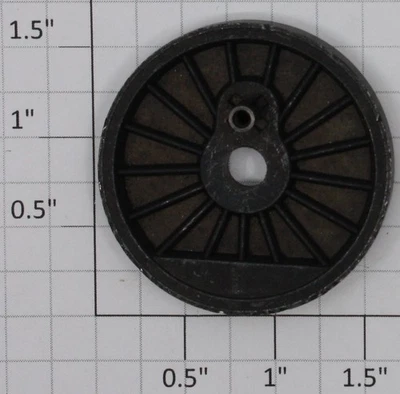 Lionel 773-26 Hudson Center Wheel with Stud - Image 1 of 2
