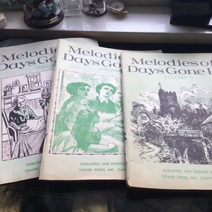 Melodies of Days Gone By, Volumes 1, 2, and 5. Great Condition👍🏼❤️ - Picture 1 of 15