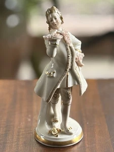 "Antigua figura de caballero noble de porcelana de Dresde 7"" corona marcada 1722" - Imagen 1 de 11
