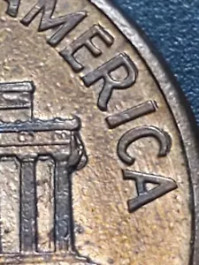 1990 Lincoln Memorial Cent Die Crack Obverse Above Head And Reverse Die Chip - Picture 1 of 4