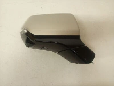 21-23 Cadillac ESCALADE Heated Side View Mirror 84977471 Passenger Right 2953405 - Image 1 of 4
