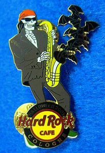 COLONIA 2005 HALLOWEEN PIRATA ESQUELETO SAXOFÓN VAMPIRO MURCIÉLAGOS Hard Rock Café PIN - Imagen 1 de 1