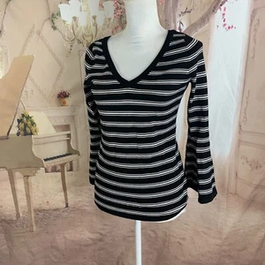 NEW WHBM Long sleeve V Neck Striped Blouse Size Small - Picture 1 of 5