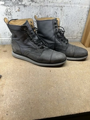 Botas de combate Cole Haan lunar biqueira grande masculina tamanho 9,5 M cinza com cadarço - Imagem 1 de 4