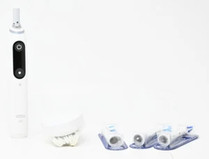 Oral-B iO Series 8 Connected Rechargeable Electric Toothbrush White Alabaster - Picture 1 of 6