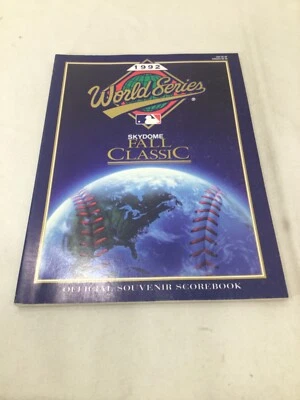 1992 World Series Program Magazine Display Atlanta Braves Toronto BlueJays - Image 1 of 4