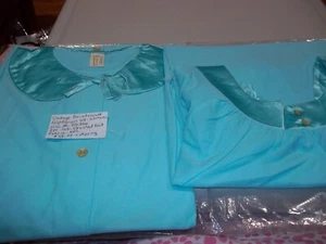 Ladies Night Gown and Housecoat Size M. NOS Vintage. - Picture 1 of 7