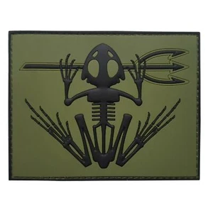 bone frog skeleton skull PVC 3D olive drab green morale frogman hook patch - Picture 1 of 4