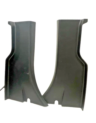 Dodge Ram 2500 2022 cubierta de moldura inferior trasera derecha e izquierda pilar C 1EB80TX7AB OEM Foto 1 de 4