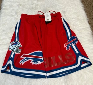 Buffalo Bills Red Sewn Patches Men's Size XL Shorts - Picture 1 of 7
