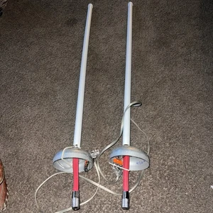 2 FWF (Fechtwelt) Epee Fencing Swords & 1 Cords PVC Protectors - Picture 1 of 6