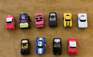 Vintage Micro Machines Chevy Lot Corvette Mustang ++ Galoob - Picture 1 of 8
