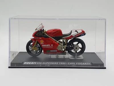 Moto Ducati Superbike (1999) Edicola 1/24 Argento - Immagine 1 di 4