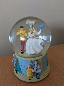 Enesco Cinderella Musical Disney Princess Snow Globe - Picture 1 of 6