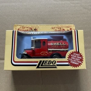 Lledo No 8011 - Diecast Model Of A 1920 Red Model T Ford Tanker - SHELL FUEL OIL - Picture 1 of 5