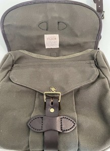 filson heritage sportsman bolsa