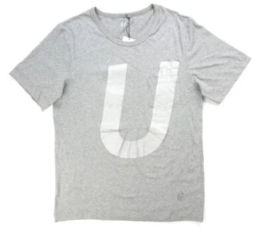 NUEVO $150 U ROPA GRIS BREZO PLATA U LOGOTIPO ESTAMPADO PECHO CAMISETA TALLA L - Imagen 1 de 2