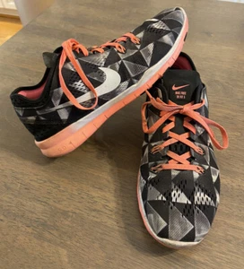 Nike Mujer Free 5.0 TR Fit 5 704695-006 Negro Blanco Zapatos para Correr Talla 9 - Imagen 1 de 8