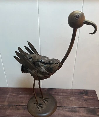 "Escultura de pájaro flamenco de metal de 20""" Foto 1 de 4