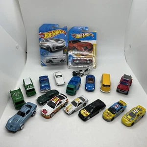 Hot wheels, Matchbox and other Lot some old some new - Picture 1 of 8
