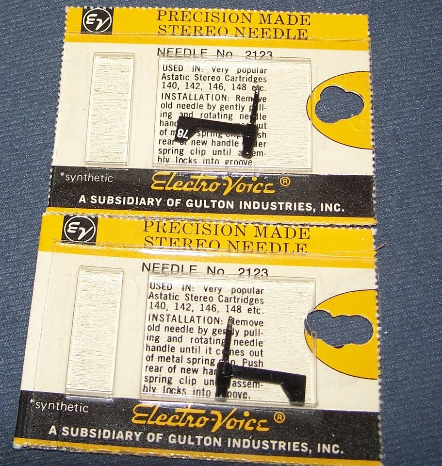 ЛОТ ИЗ 2 РЕКОРДНЫХ ИГЛ для Astatic 131 Astatic 133 134 GE C-300 EA-1003 EV 2123 - Изображение 1 из 1