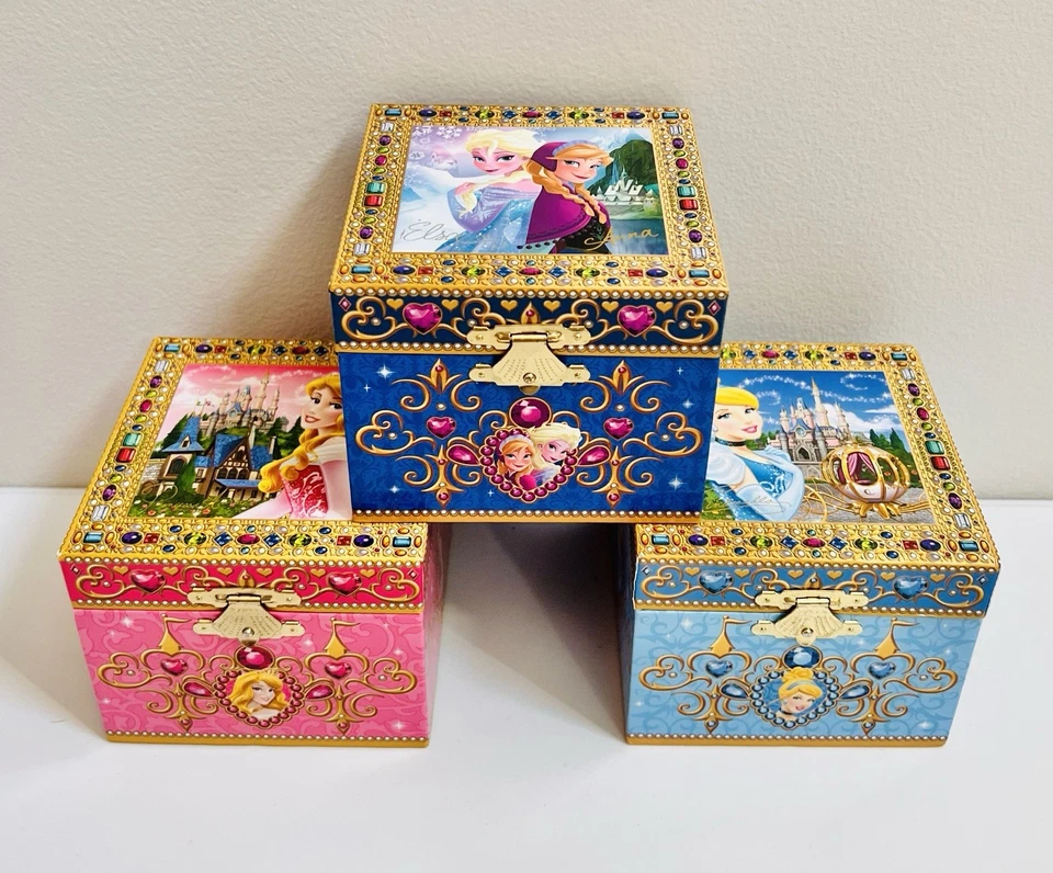 Lote de 3 cajas de música princesa Disney Parks Cenicienta Aurora Elsa Anna raras Foto 1 de 4
