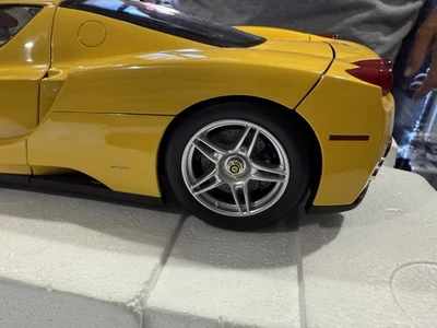 Kyosho Enzo Ferrari Yellow 1/12 Scale New In Box - Image 1 of 4