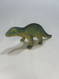 Dinosauro giocattolo vintage in gomma blu e verde Jurassic - Foto 1 di 7