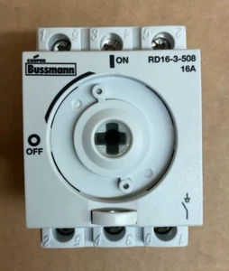 Eaton Bussmann RD16-3-508 Rotary Disconnect Switch, Non-Fused, 3-Pole, 600V, 16A - Picture 1 of 6