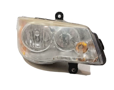 2008 - 2016 克莱斯勒 Town & Country 道奇 Grand Caravan 右侧车头灯 原始设备制造商 — 第 1/4 张图片