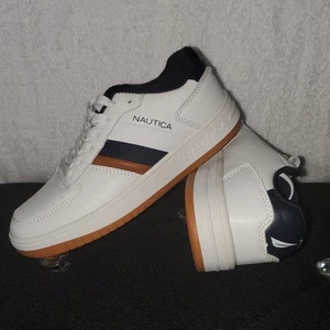 Nautica Noven Boy's Youth Casual Lace-up Sneakers White KB1598 Size 1 - New - Picture 1 of 9