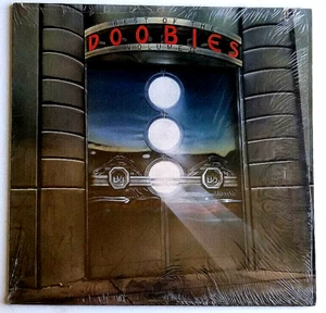 DOOBIE BROTHERS - Best Of Vol ll - 12" Vinyl 33 LP Warner Bros BSK 3612 Shrink - Picture 1 of 8