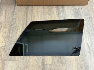 Vidrio de ventana de cuarto lateral derecho/pasajero para Jeep Grand Cherokee WJ 1999-2004 - Imagen 1 de 2