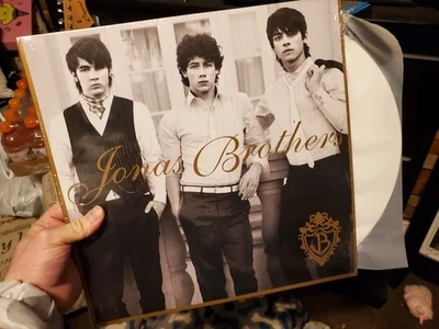 Jonas Brothers. White Colored Vinyl Record. 2007 w/ SOS, Hold On, Year 3000. - Image 1 of 2