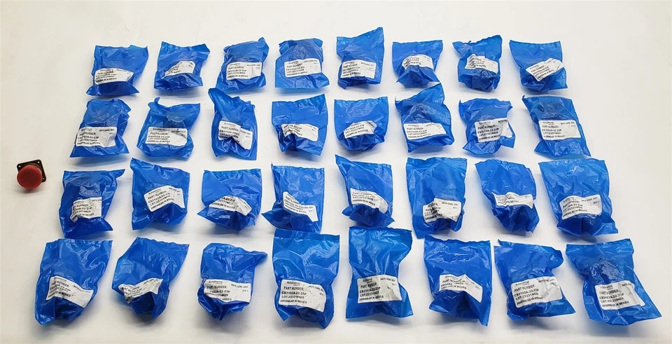 AMPHENOL CS3102A-22-23P Circular Connector Pin Threaded Coupling LOT 33 NEW - Image 1 of 4