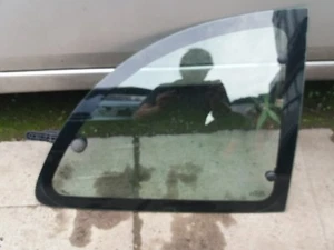 Ford ka zetec 2008 o/s/r quater glas grün getönt. - Bild 1 von 3
