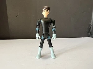 2010 Bandai Ben 10 Alien Black Plumber Suit Ben Tennyson 3.75" Action Figure CN - Picture 1 of 7