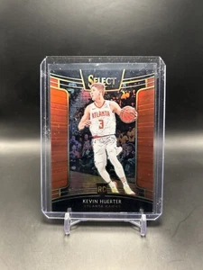 Kevin Huerter 2018-19 Panini NBA Select Red Prizm Rookie Karte/199 Falken  - Bild 1 von 2