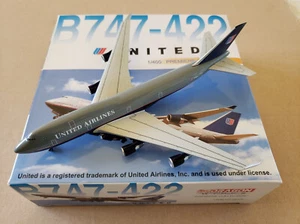1:400 Boeing 747-400 United Airlines N186UA acorazado gris alas de dragón - Imagen 1 de 5
