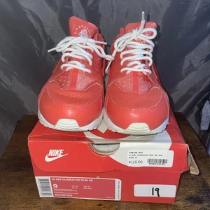 Women's Nike Air Huarache Run SE Coral White Size 9 Running Fashion 859429 800 - Picture 1 of 12