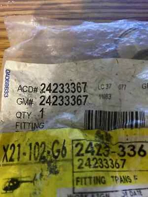 Manual Transmission Oil Cooler End Fitting ACDelco GM Original Equipment - Image 1 of 2