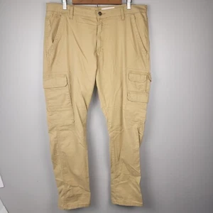 Wrangler Cargo Pants Mens 37X31 Khaki Relax Taper - Picture 1 of 14