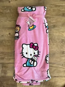 Coperta da lancio in pile Hello Kitty misura 60” x 70” cupcakes cono gelato - Foto 1 di 8