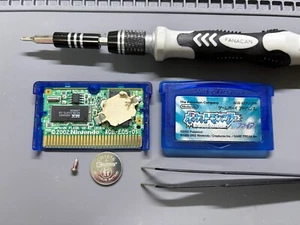 Pokemon zafiro Gameboy Advance GBA Nintendo japonés con se puede intercambiar batería nueva! - Imagen 1 de 6