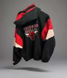 Starter Jacke Chicago Bulls Size L NBA 🏀🏀🏀 Retro Vintage Bulls JACKET  - Picture 1 of 8