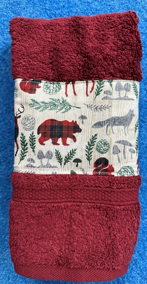 Toalla de mano de felpa ciervo oso zorro ardilla - Gran decoración para el hogar Lodge Foto 1 de 2