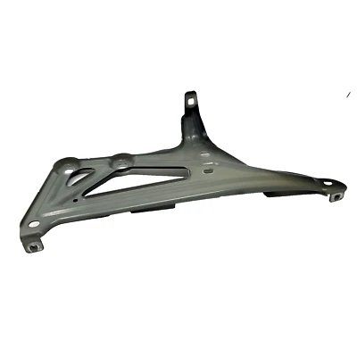 BMW X1 2016-2024 - Soporte de montaje de guardabarros izquierdo 7329447 - 09 OEM Foto 1 de 4